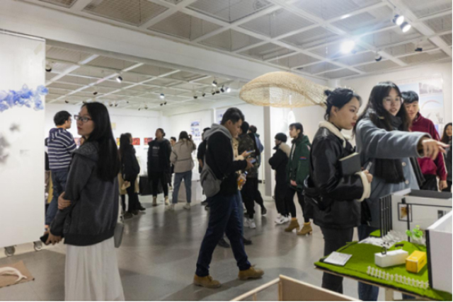 bw必威西汉姆联