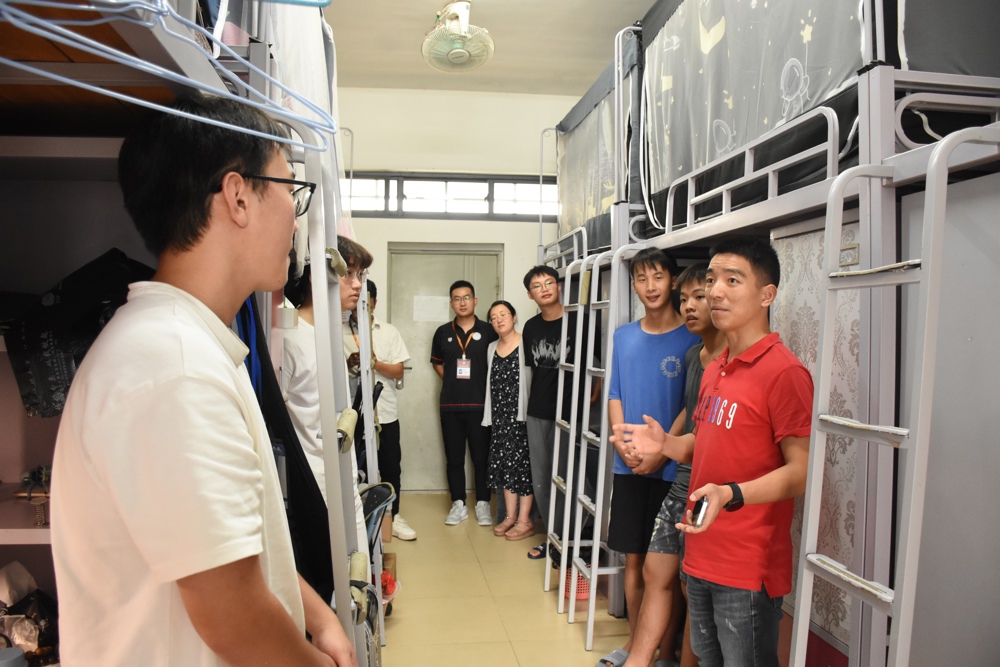 35c9aca2429641b983c7b3261c3baadb.jpg 35c9aca2429641b983c7b3261c3baadb.jpg