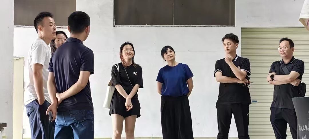 ed2665a91a824a4db93e94ef2756dfa2.jpg ed2665a91a824a4db93e94ef2756dfa2.jpg